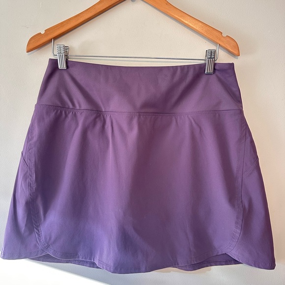 Marika Pants - Marika Activewear Skort- Quikdri- Hidden Shorts- Plum- Large- Sports - Beach